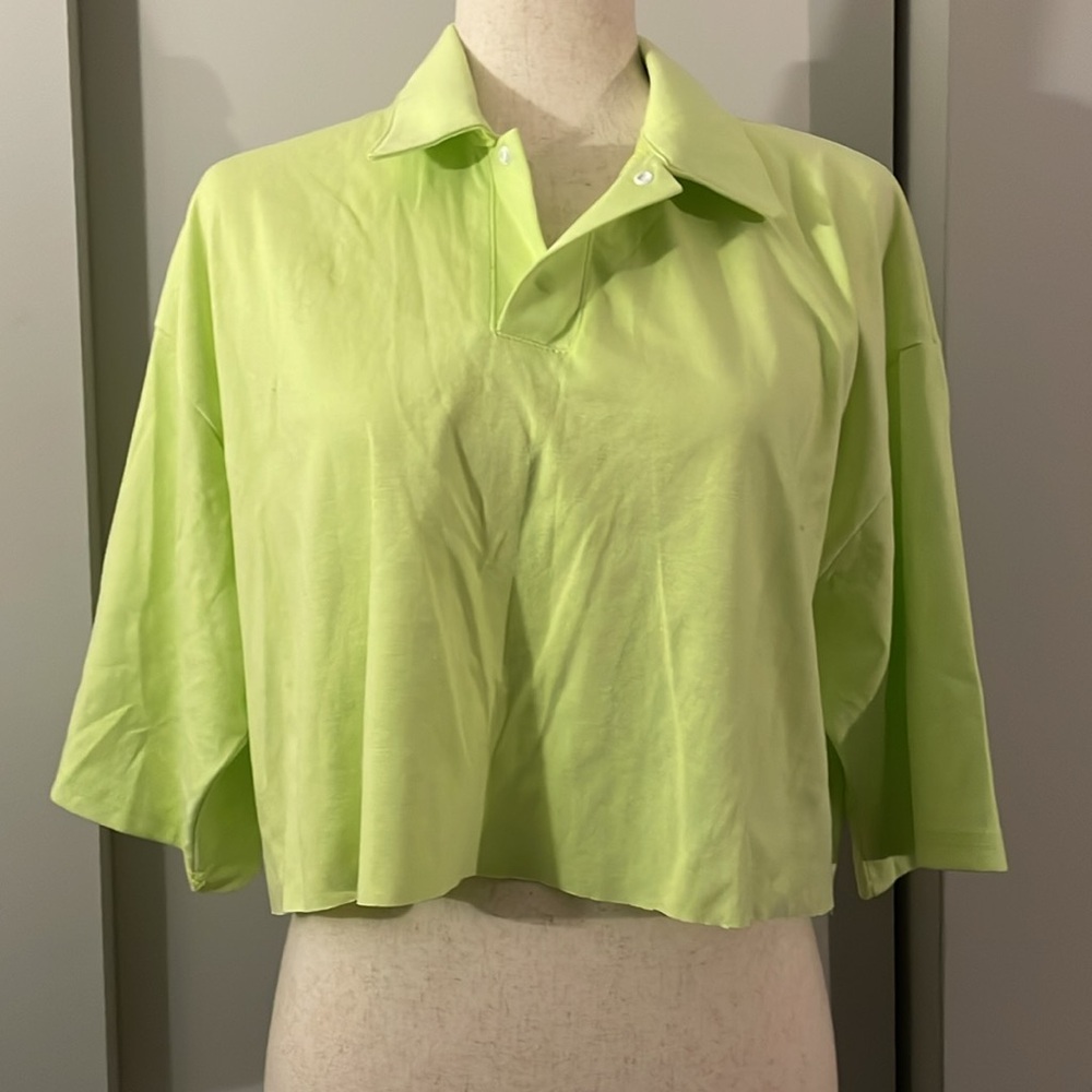 Cropped polo